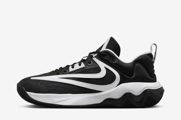 Nike Giannis Immortality 3