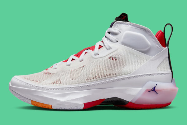 Nike Air Jordan 37 "Hare"