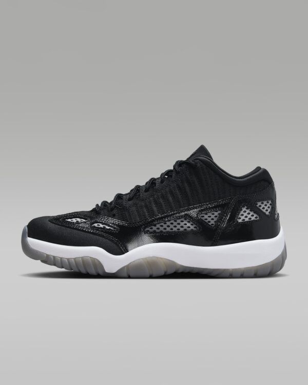 Nike Air Jordan 11 Retro Low