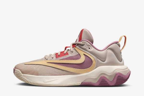 Nike Giannis Immortality 3