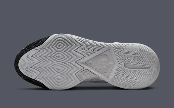 Nike Kyrie 8 - Image 8