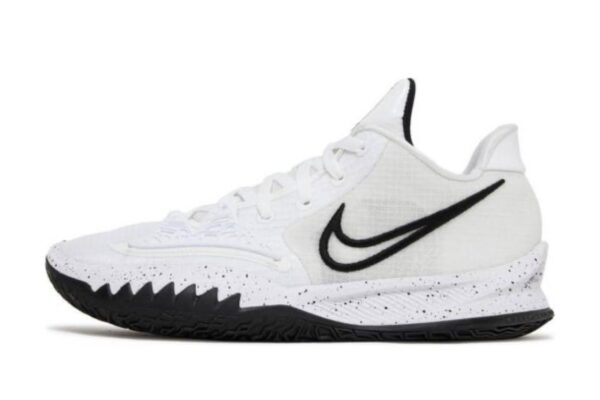 Nike Kyrie Low 4 TB