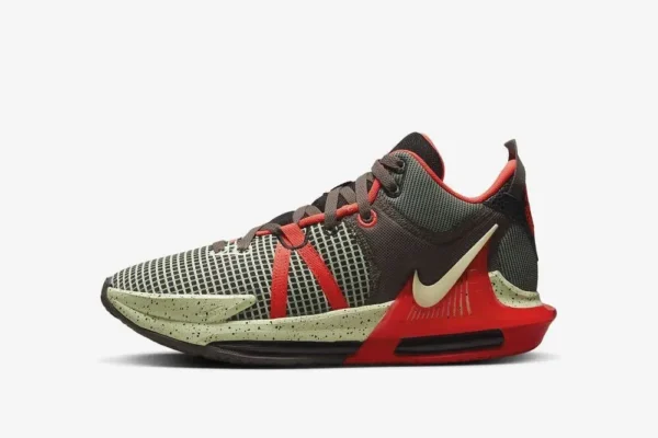 Nike LeBron Witness 7