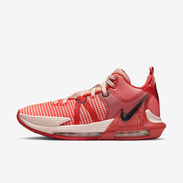 Nike LeBron Witness 7