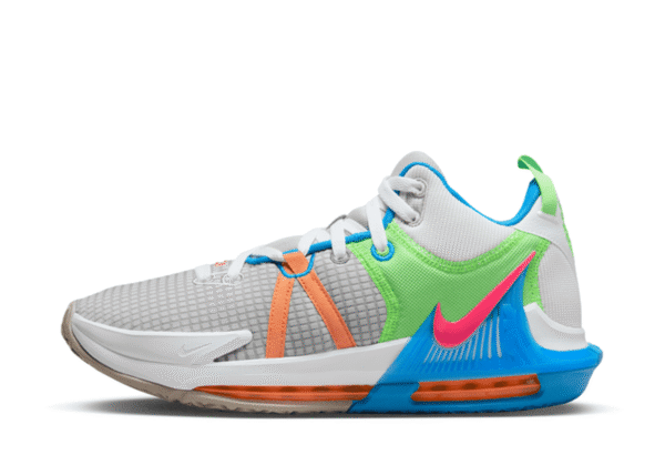 Nike LeBron Witness 7