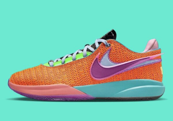 Nike LeBron 20