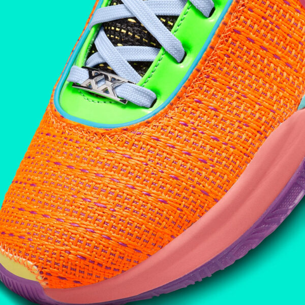 Nike LeBron 20 - Image 4