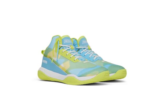 Moolah Kicks Phantom 1